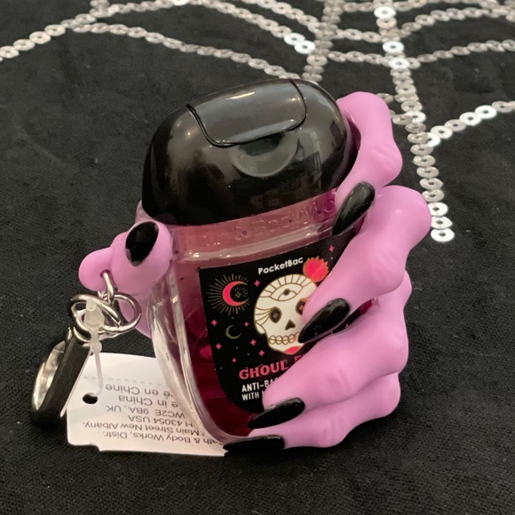 BBW Halloween Witch Hand Soap Holder and PocketBac Holder - Picture 3 of 10